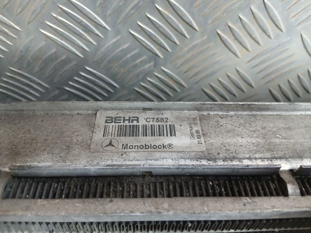 bontott MERCEDES-BENZ A-CLASS Vízhűtő Radiátor (Klímás)