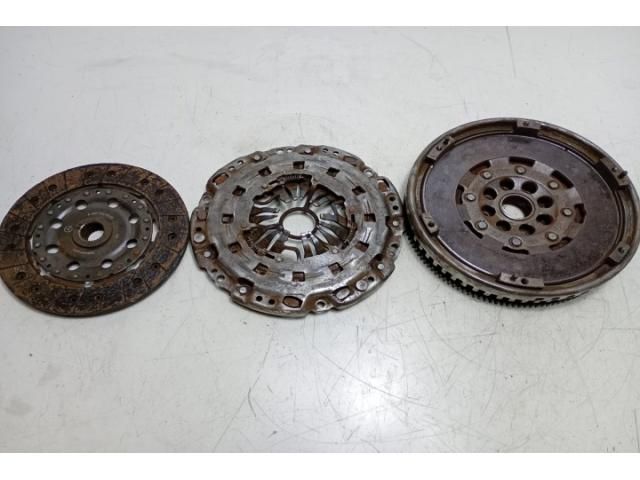 bontott MERCEDES-BENZ A-CLASS Kuplung Szett (Szerkezet, Tárcsa)