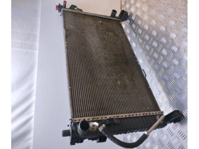 bontott MERCEDES-BENZ A-CLASS Vízhűtő Radiátor (Klímás)