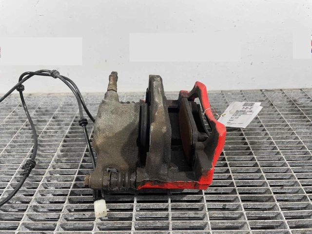 bontott MERCEDES-BENZ A-CLASS Jobb első Féknyereg Munkahengerrel