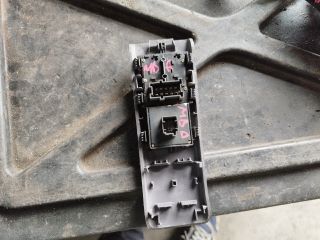 bontott MERCEDES-BENZ A-CLASS Ablakemelő Kapcsoló Négyes / Kettes