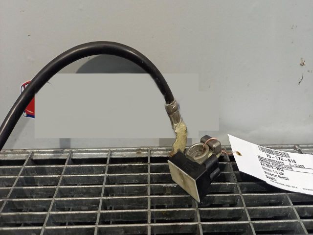 bontott MERCEDES-BENZ A-CLASS Akkumulátor Saru