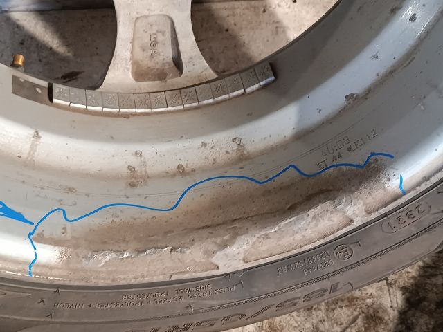 bontott MERCEDES-BENZ A-CLASS Alufelni Szett Gumival