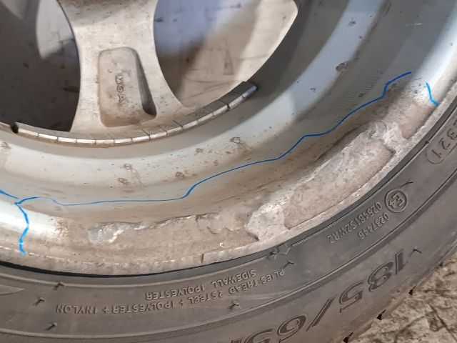 bontott MERCEDES-BENZ A-CLASS Alufelni Szett Gumival