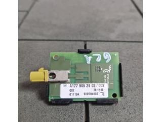 bontott MERCEDES-BENZ A-CLASS Antenna Erősítő