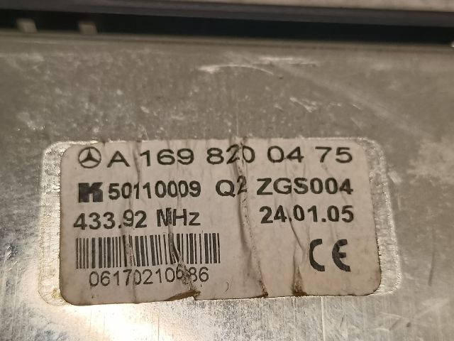 bontott MERCEDES-BENZ A-CLASS Antenna Erősítő