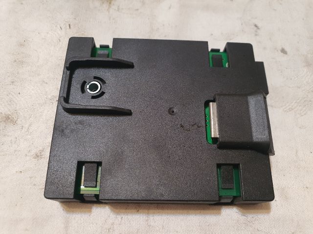 bontott MERCEDES-BENZ A-CLASS Antenna Erősítő