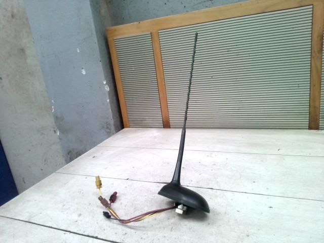 bontott MERCEDES-BENZ A-CLASS Antenna