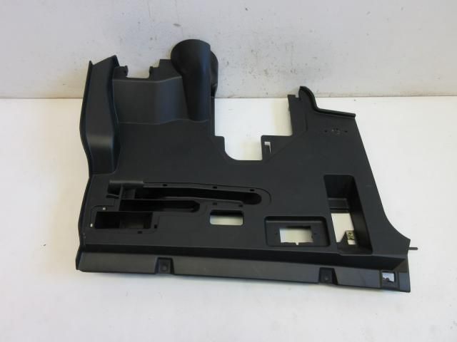 bontott MERCEDES-BENZ A-CLASS Bal Alsó Műszerfal Burkolat