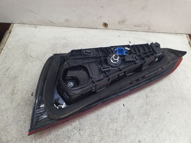 bontott MERCEDES-BENZ A-CLASS Bal Belső Hátsó Lámpa