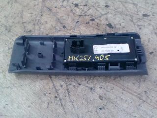 bontott MERCEDES-BENZ A-CLASS Bal első Ablakemelő Kapcsoló