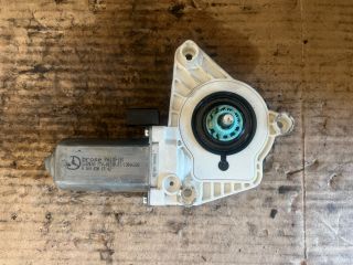 bontott MERCEDES-BENZ A-CLASS Bal első Ablakemelő Motor