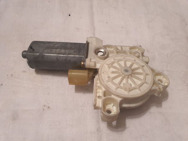 bontott MERCEDES-BENZ A-CLASS Bal első Ablakemelő Motor