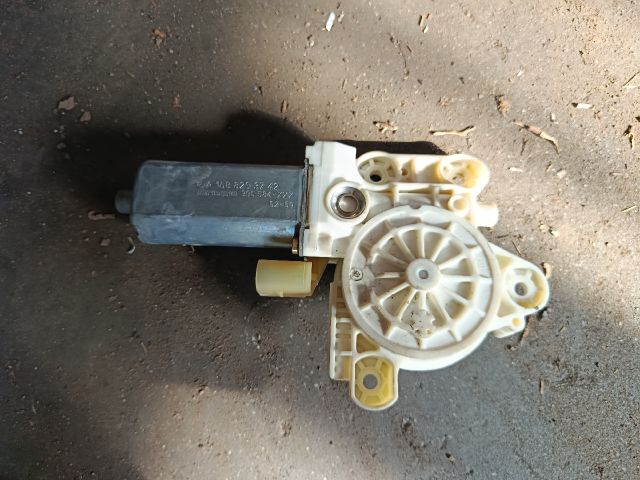 bontott MERCEDES-BENZ A-CLASS Bal első Ablakemelő Motor