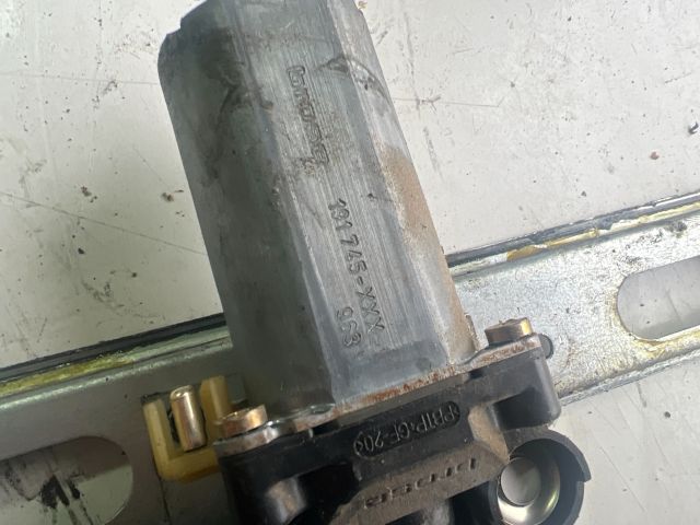 bontott MERCEDES-BENZ A-CLASS Bal első Ablakemelő Motor