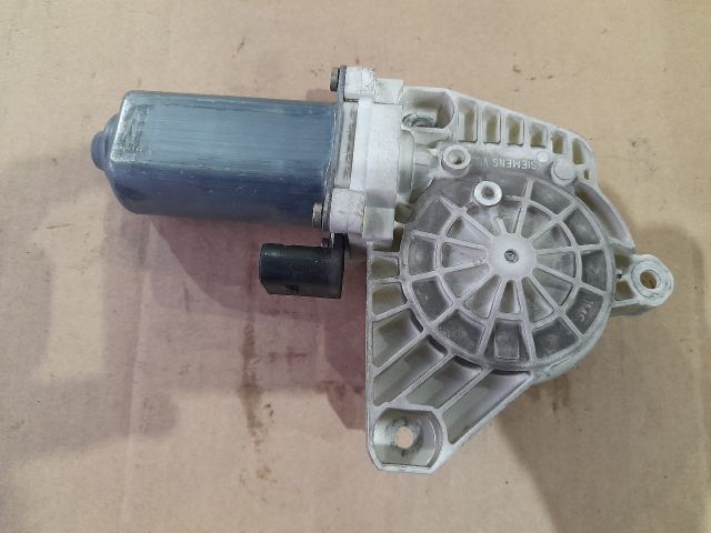 bontott MERCEDES-BENZ A-CLASS Bal első Ablakemelő Motor