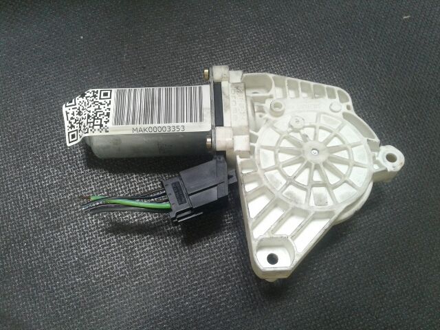 bontott MERCEDES-BENZ A-CLASS Bal első Ablakemelő Motor