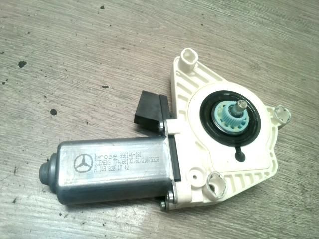 bontott MERCEDES-BENZ A-CLASS Bal első Ablakemelő Motor