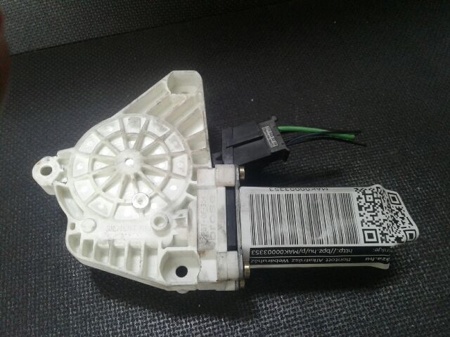 bontott MERCEDES-BENZ A-CLASS Bal első Ablakemelő Motor