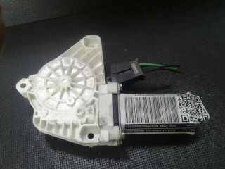 bontott MERCEDES-BENZ A-CLASS Bal első Ablakemelő Motor