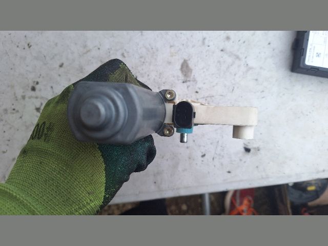 bontott MERCEDES-BENZ A-CLASS Bal első Ablakemelő Motor