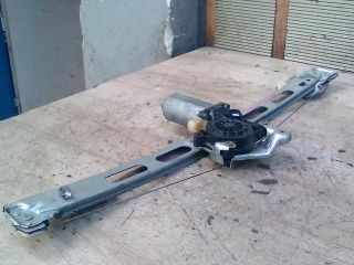 bontott MERCEDES-BENZ A-CLASS Bal első Ablakemelő Szerkezet (Elektromos)