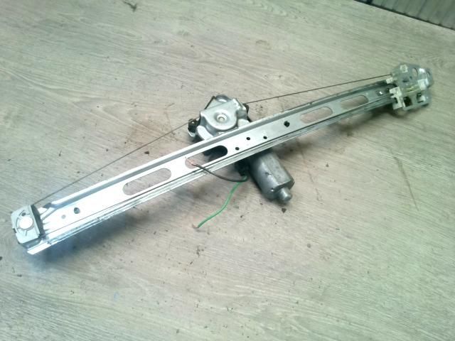 bontott MERCEDES-BENZ A-CLASS Bal első Ablakemelő Szerkezet (Elektromos)