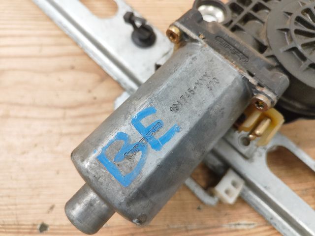 bontott MERCEDES-BENZ A-CLASS Bal első Ablakemelő Szerkezet (Elektromos)