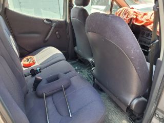 bontott MERCEDES-BENZ A-CLASS Bal első Ajtó Kárpit