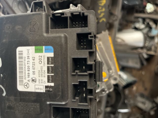 bontott MERCEDES-BENZ A-CLASS Bal első Ajtó Vezérlőegység