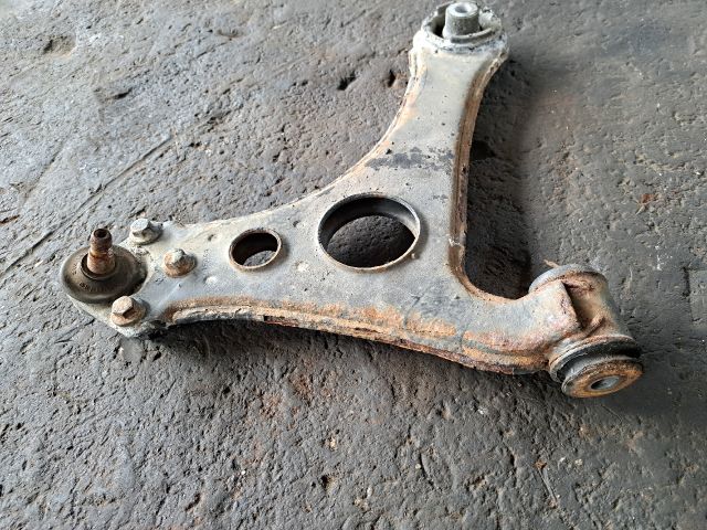 bontott MERCEDES-BENZ A-CLASS Bal első Alsó Lengőkar