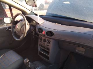 bontott MERCEDES-BENZ A-CLASS Bal első Belső Küszöb Burkolat