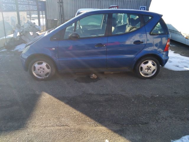 bontott MERCEDES-BENZ A-CLASS Bal első Belső Küszöb Burkolat
