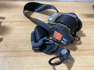 bontott MERCEDES-BENZ A-CLASS Bal első Biztonsági Öv