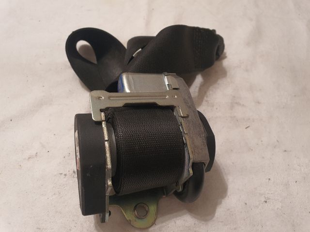 bontott MERCEDES-BENZ A-CLASS Bal első Biztonsági Öv