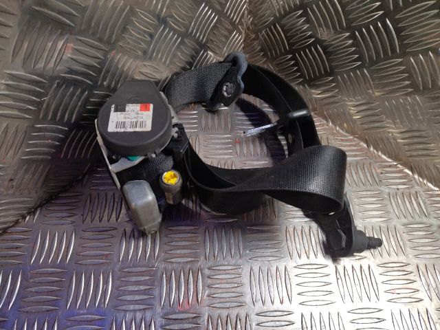 bontott MERCEDES-BENZ A-CLASS Bal első Biztonsági Öv