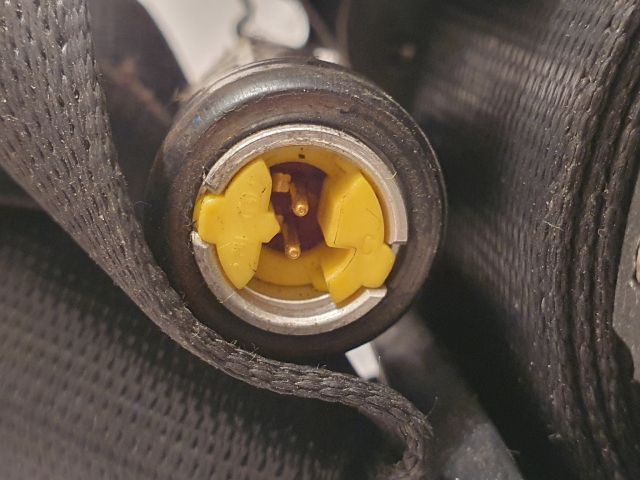 bontott MERCEDES-BENZ A-CLASS Bal első Biztonsági Öv