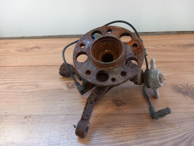 bontott MERCEDES-BENZ A-CLASS Bal első Csonkállvány Kerékaggyal