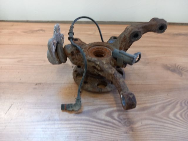 bontott MERCEDES-BENZ A-CLASS Bal első Csonkállvány Kerékaggyal