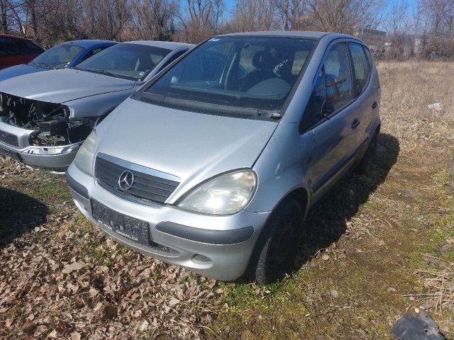 bontott MERCEDES-BENZ A-CLASS Bal első Lökhárító Díszléc