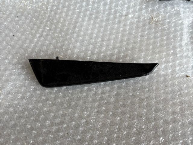 bontott MERCEDES-BENZ A-CLASS Bal első Lökhárító Díszléc