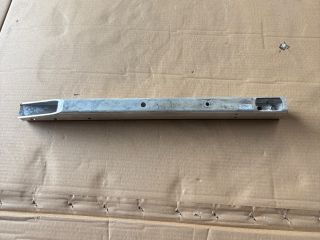 bontott MERCEDES-BENZ A-CLASS Bal első Lökhárító Merevítő Tartó (Fém)