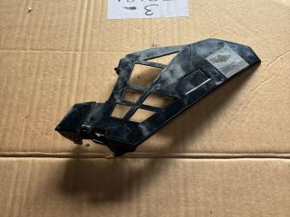 bontott MERCEDES-BENZ A-CLASS Bal első Oldal Lökhárító Tartó (Műanyag)