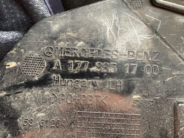 bontott MERCEDES-BENZ A-CLASS Bal első Oldal Lökhárító Tartó (Műanyag)