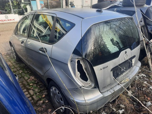 bontott MERCEDES-BENZ A-CLASS Bal első Sárvédő