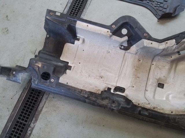 bontott MERCEDES-BENZ A-CLASS Bal Fenéklemez