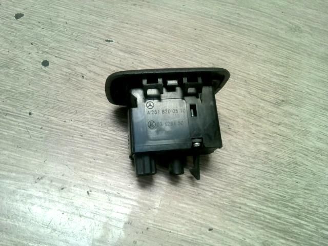 bontott MERCEDES-BENZ A-CLASS Bal hátsó Ablakemelő Kapcsoló