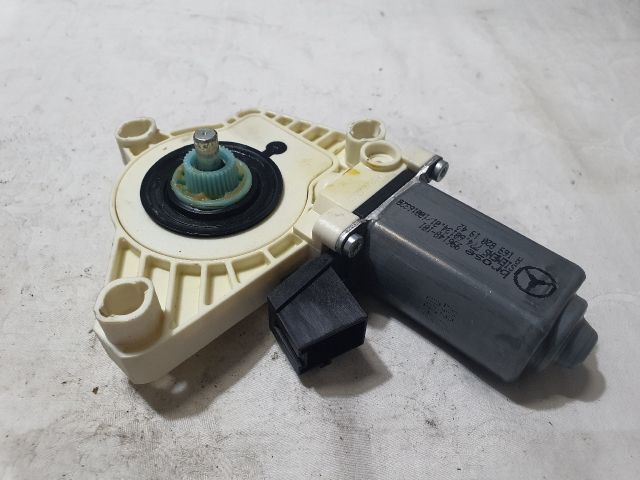 bontott MERCEDES-BENZ A-CLASS Bal hátsó Ablakemelő Motor