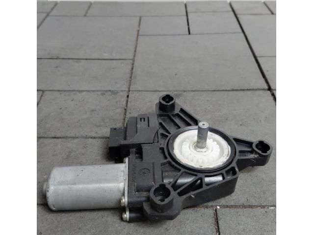 bontott MERCEDES-BENZ A-CLASS Bal hátsó Ablakemelő Motor