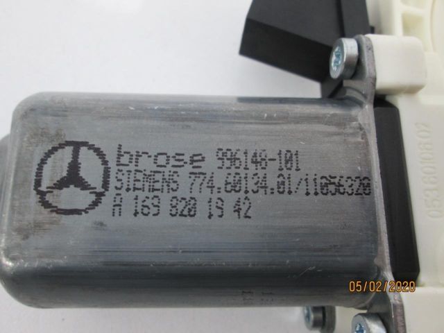 bontott MERCEDES-BENZ A-CLASS Bal hátsó Ablakemelő Motor